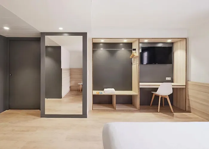 Lami Casa de hóspedes Esplugues de Llobregat