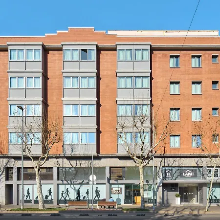 Lami 2* Esplugues de Llobregat