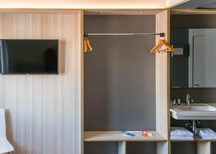 Lami 2* Esplugues de Llobregat